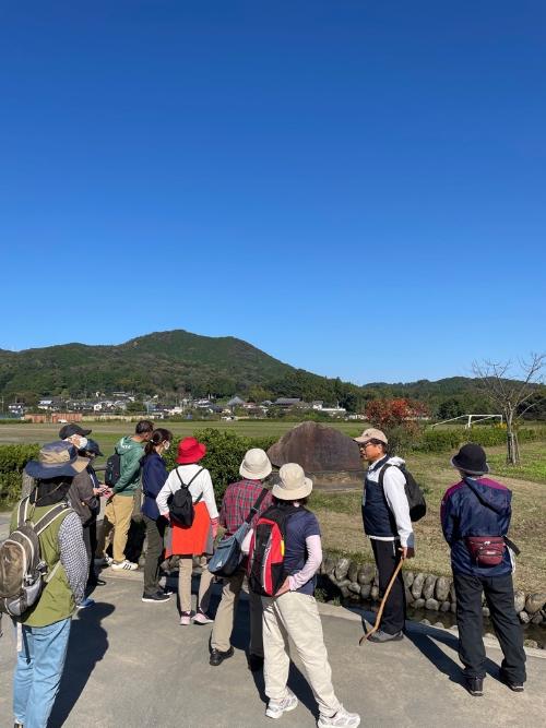 自然観察会「秋の七草を探そう」写真2