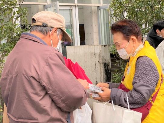 市民まつりでの募金活動