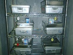 保存されている検査用保存食の写真