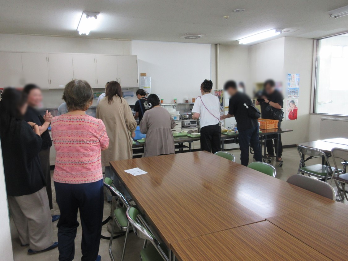配膳の様子