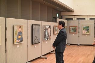 日高市絵画連盟展の写真