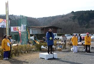 第28回日高市手づくり凧揚げ大会の写真1