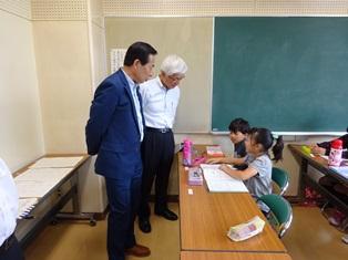 高麗川南公民館で開催された、高根小学校児童の「日高塾」の様子の写真1