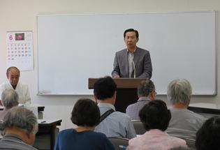 日高市美術家協会総会の様子の写真1