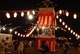 下高岡盆踊り大会の写真2