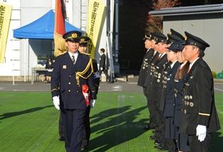 日高市消防団特別点検の実施の写真1