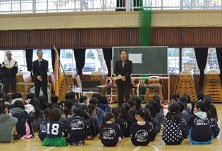 第25回日高市長杯争奪ミニバスケットボール大会の写真1
