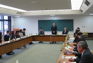 人権擁護員常務委員会の様子の写真