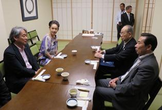 渡来人の里フォーラム懇親会の写真1