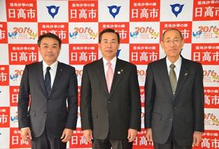 社会福祉協議会の鯉沼文夫会長との対談の様子の写真2