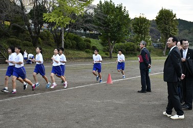 高麗中学校