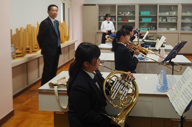 高麗中学校