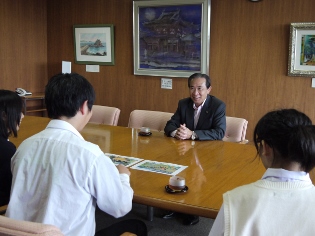 日高高校市長報告の写真