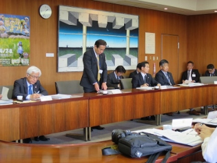 定例記者会見市長あいさつの写真