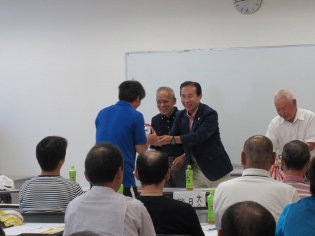 ソフトボール大会開会式の写真