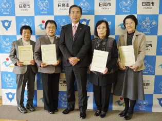 彩の国健康鉄人市長面会写真