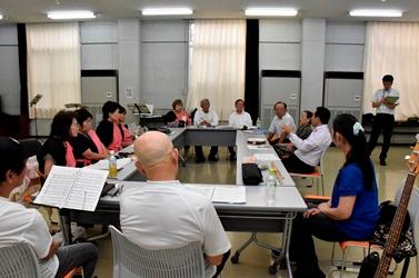 市長と会員の皆さんと意見交換している様子の写真6