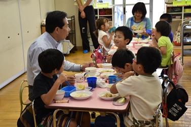 市長の給食当番の写真13