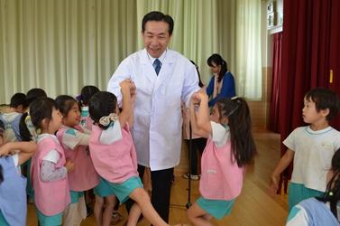 市長の給食当番の写真8