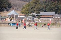 凧揚げ大会のアトラクションの様子の写真3