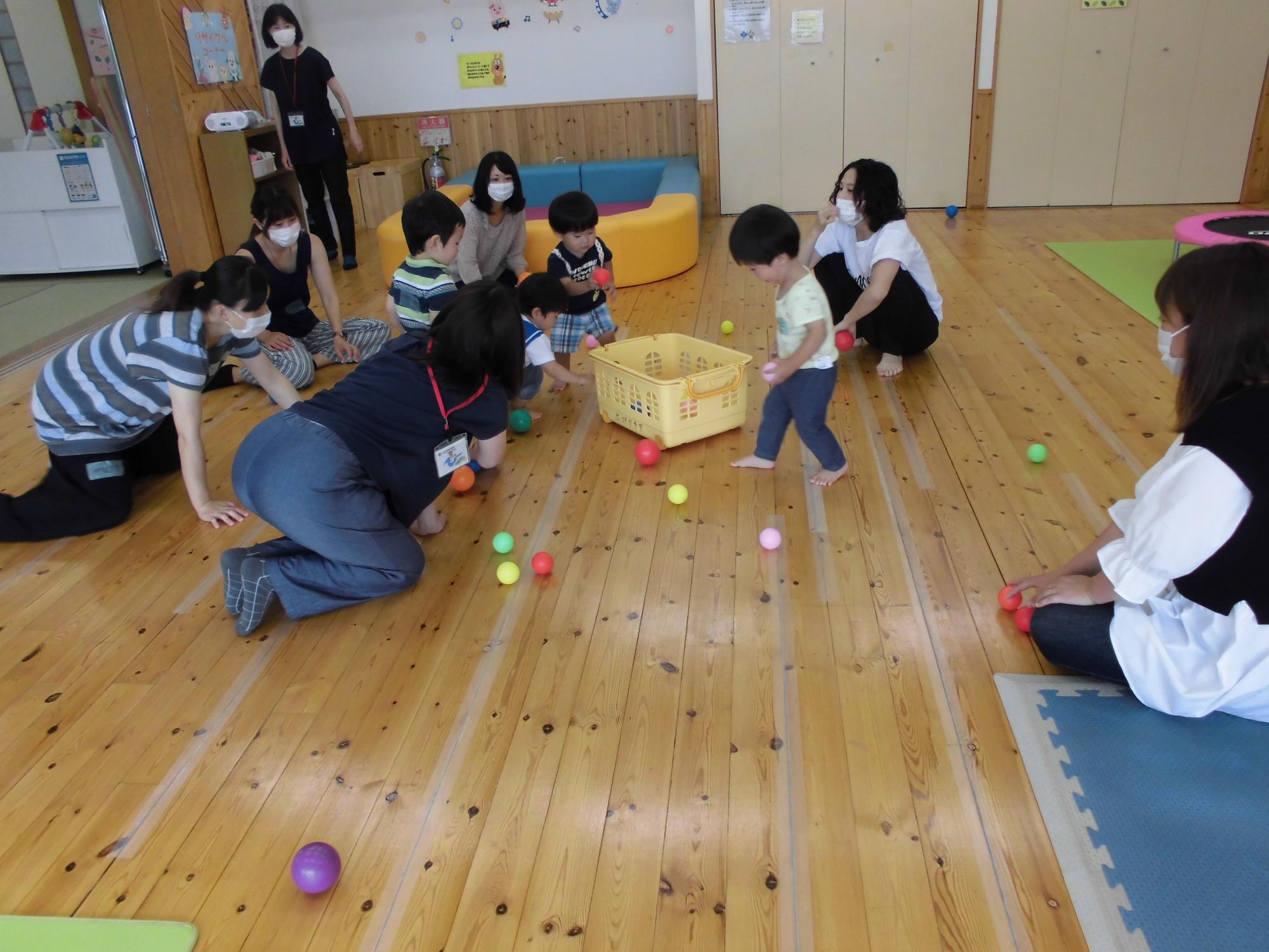 運動あそび（おひさま)