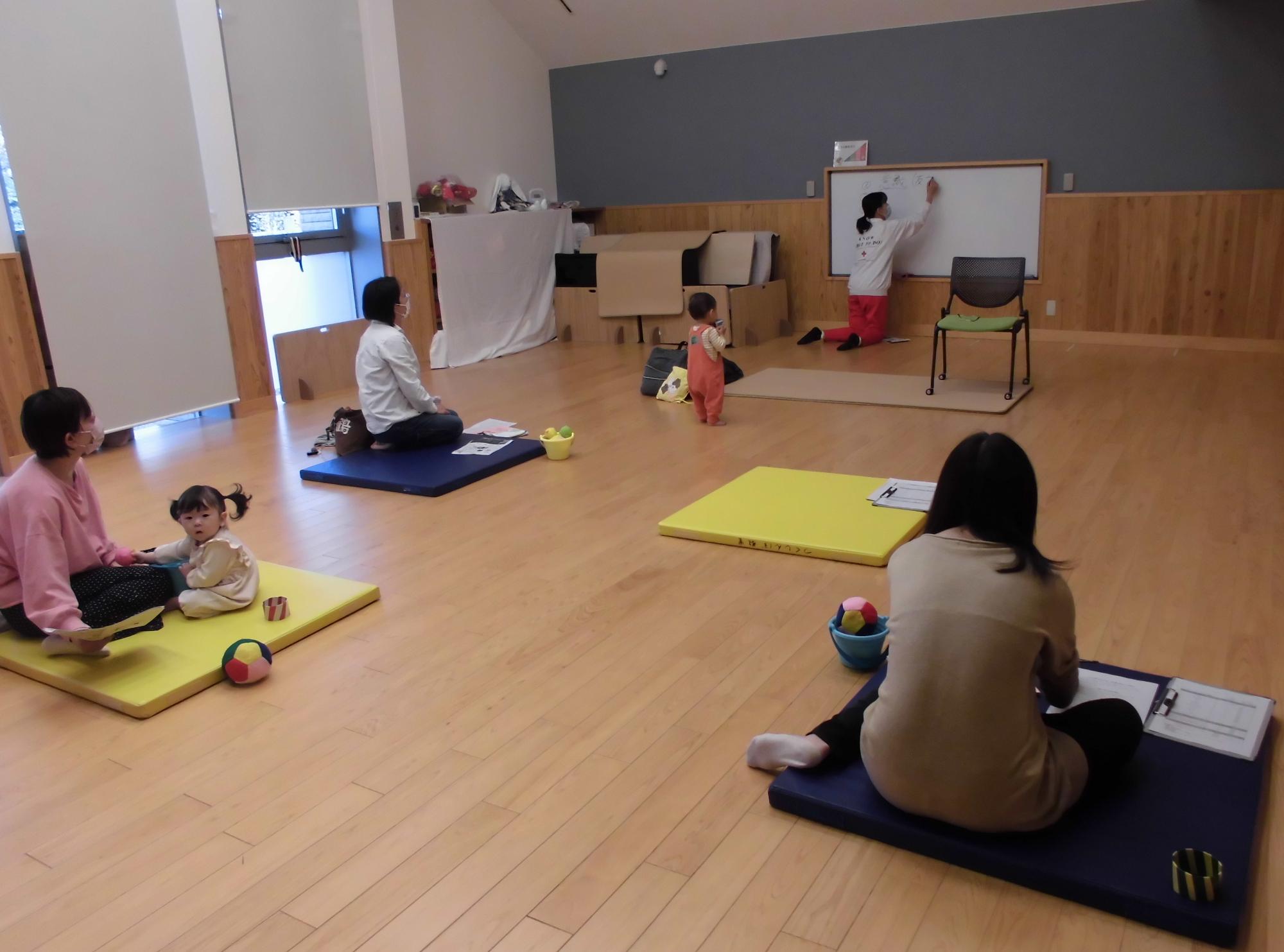 幼児の身近な病気・ケガと応急手当（ぬくぬく)