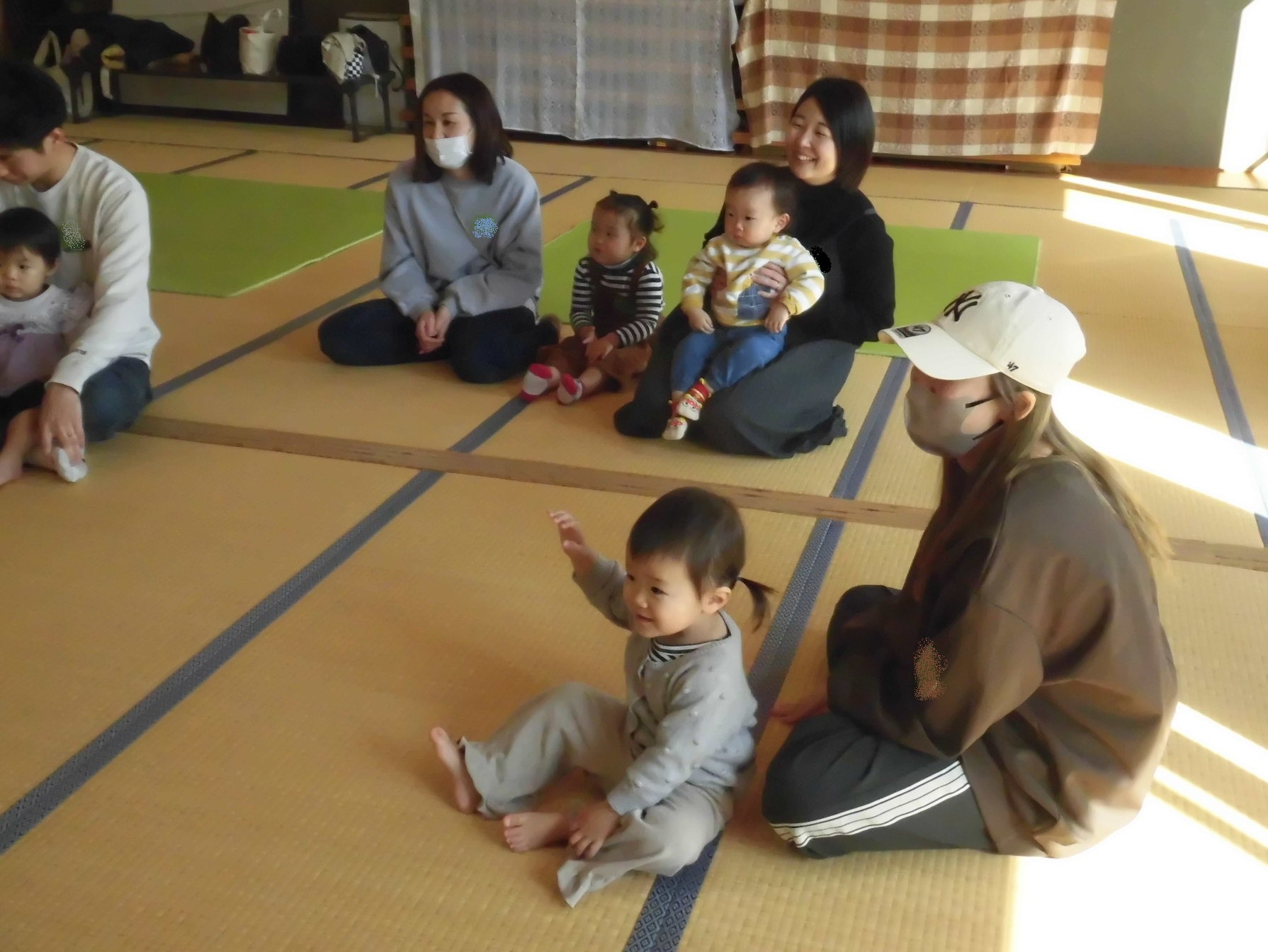 親子で楽しく絵本タイム