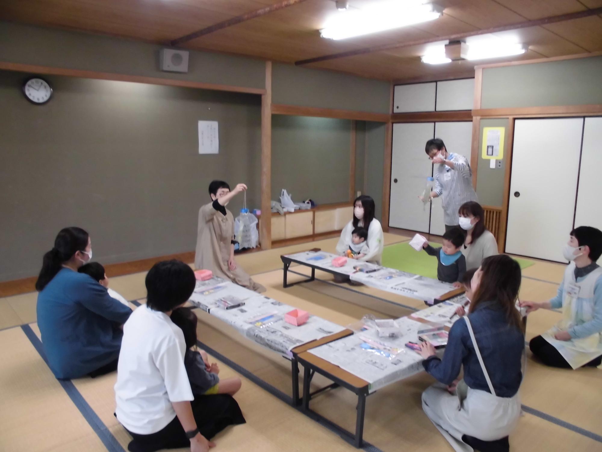 こいのぼりのおもちゃを作りましょう（出張ひろば「おひさま」）4月22日