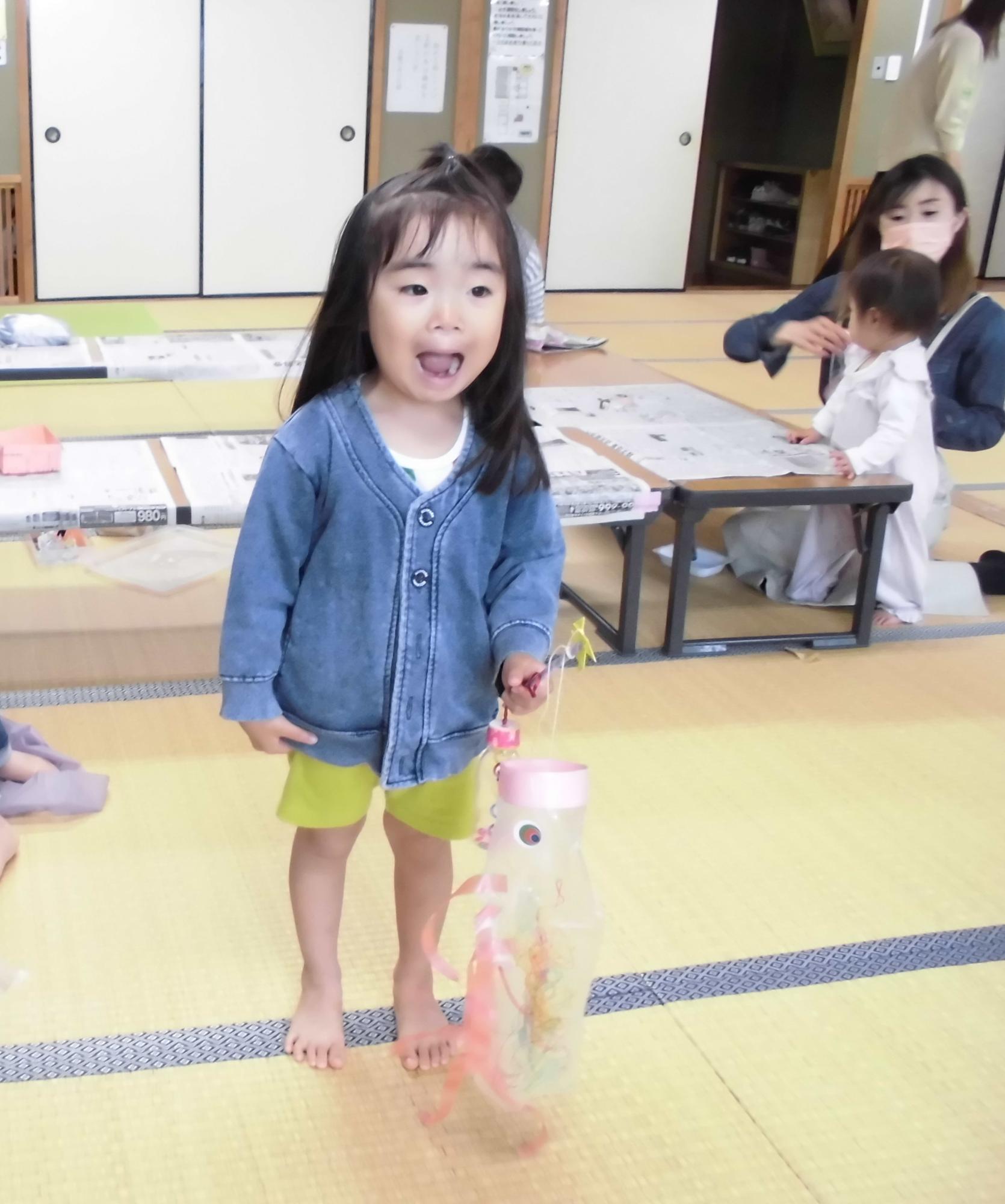 こいのぼりのおもちゃをつくりましょう