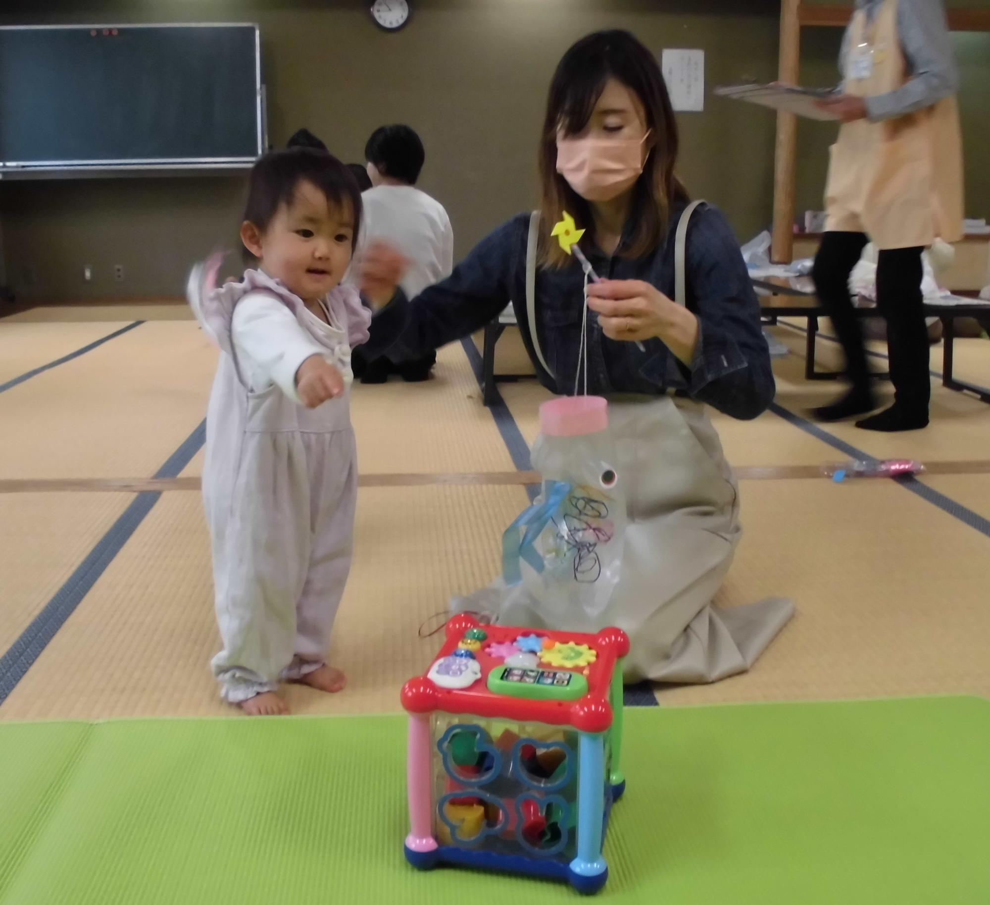 こいのぼりのおもちゃをつくりましょう