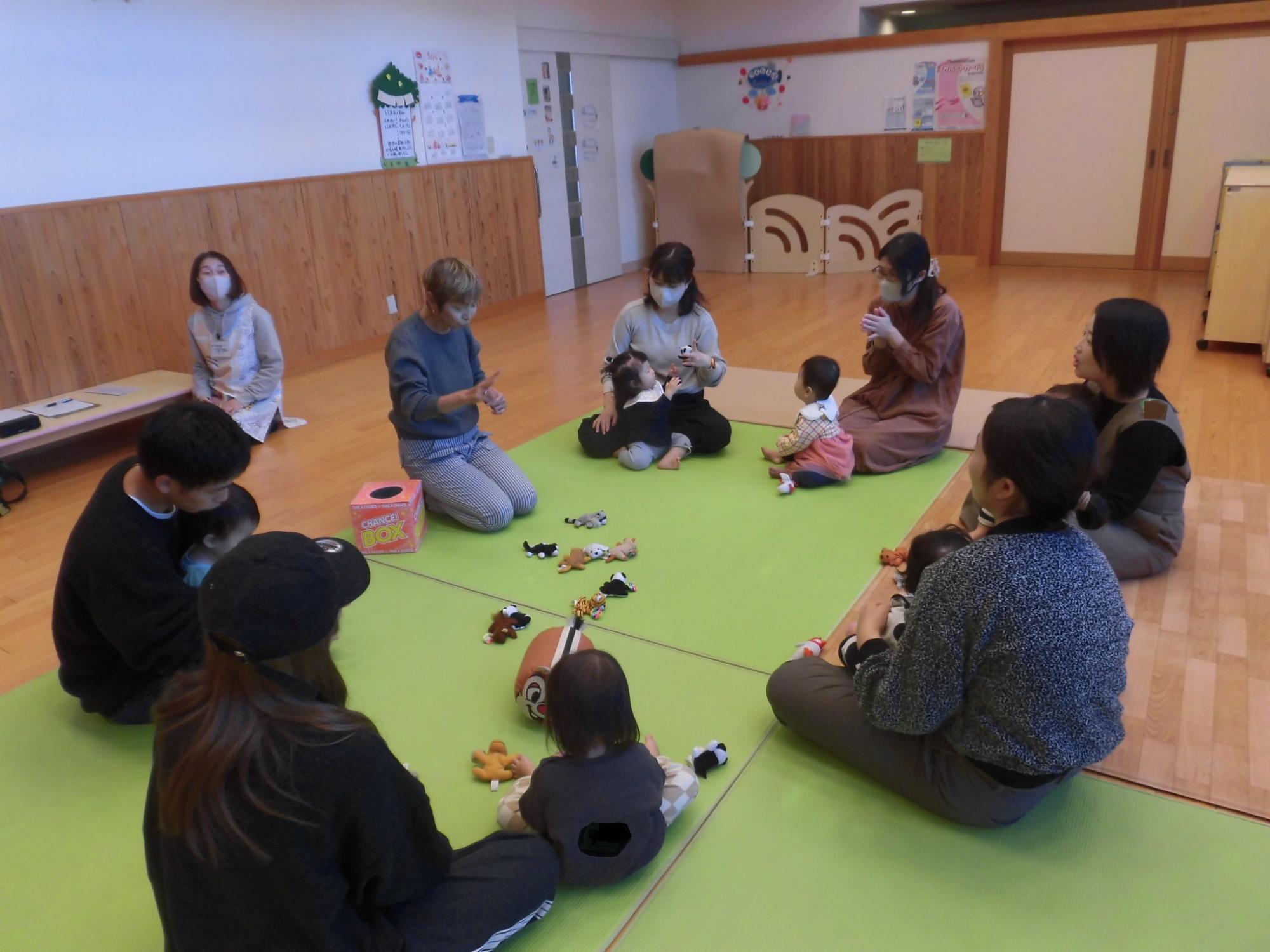 ミー＆マミーの楽しい英語あそび