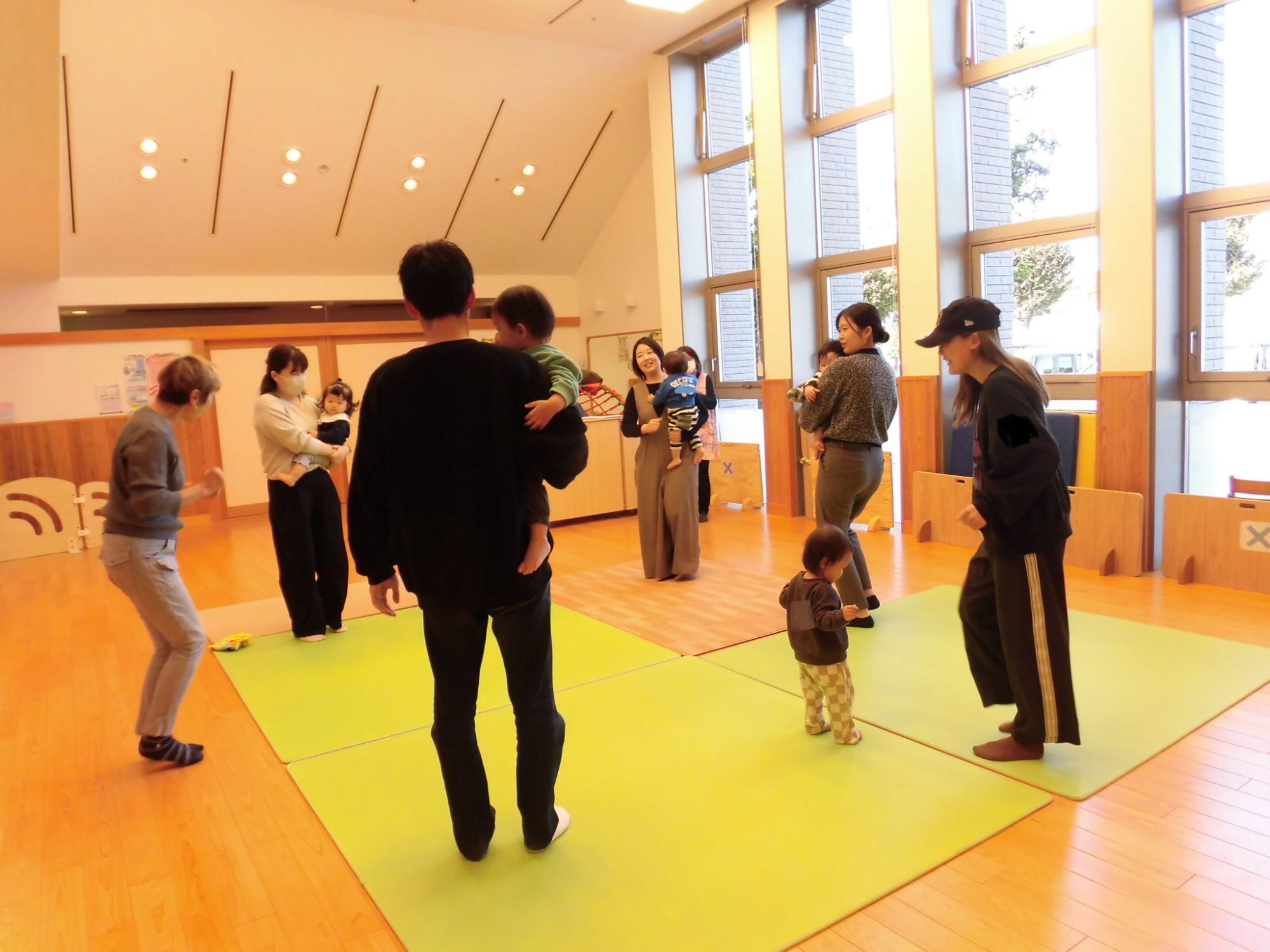 ミー＆マミーの楽しい英語あそび