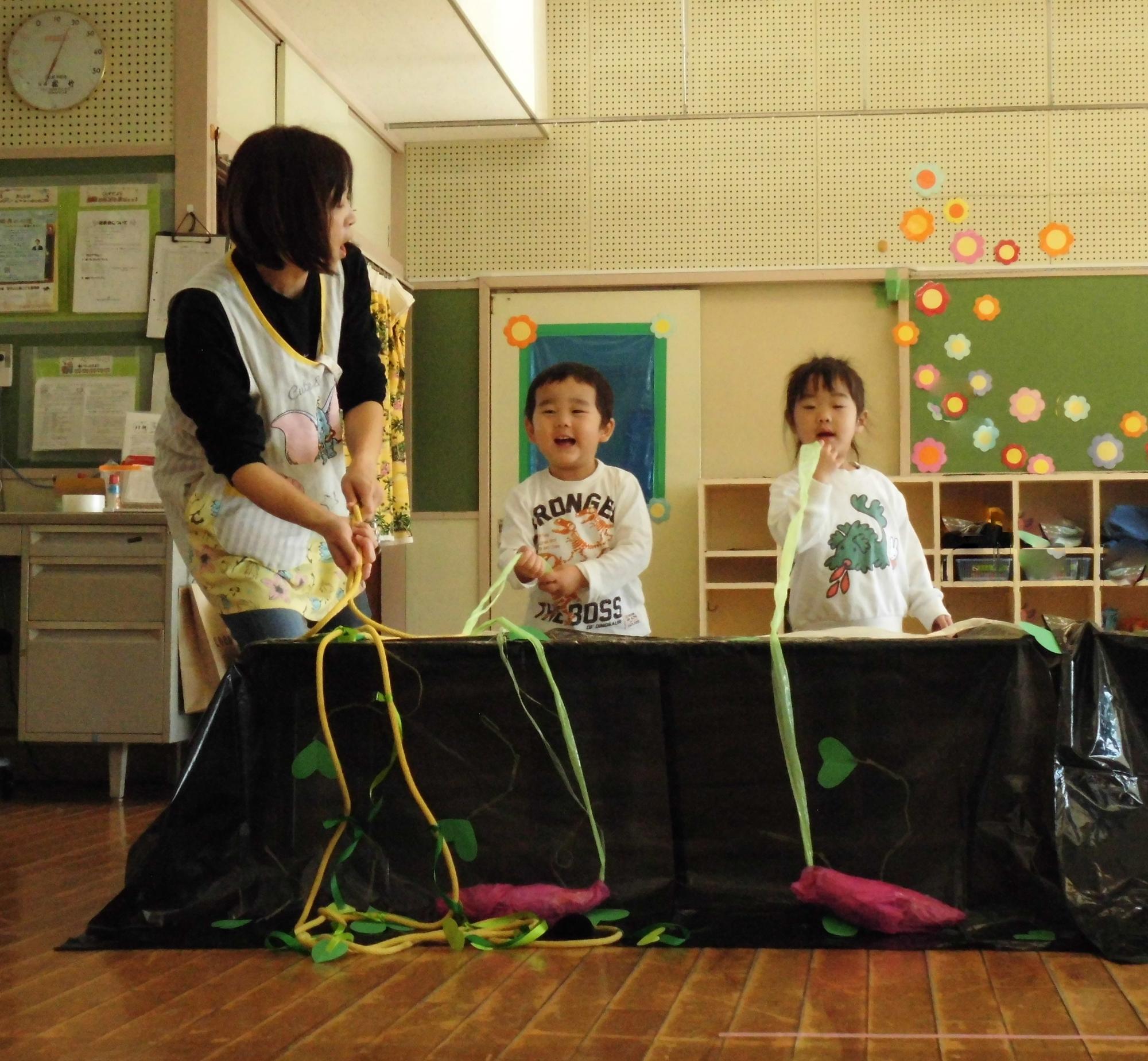 おいもほりの様子