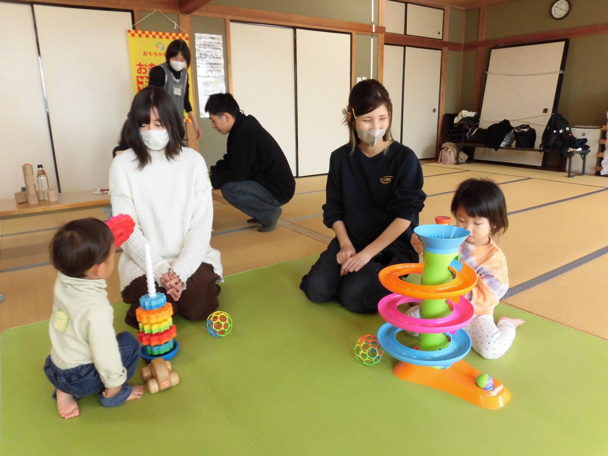 おもちゃの広場