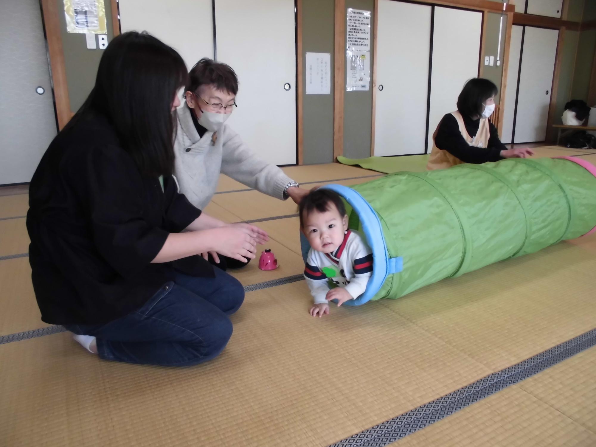 音楽療法士による音楽あそび