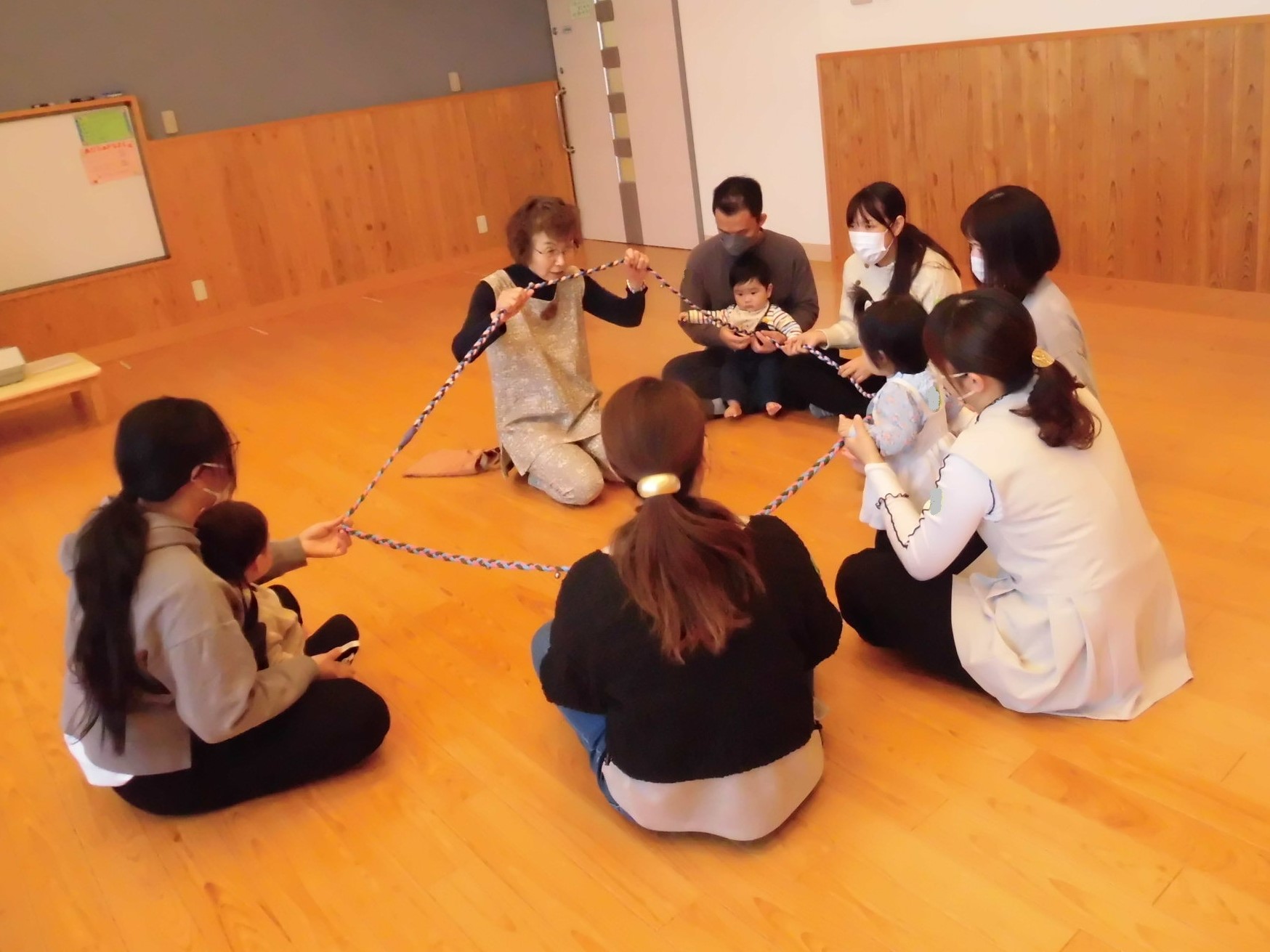 音楽療法士による音楽あそび
