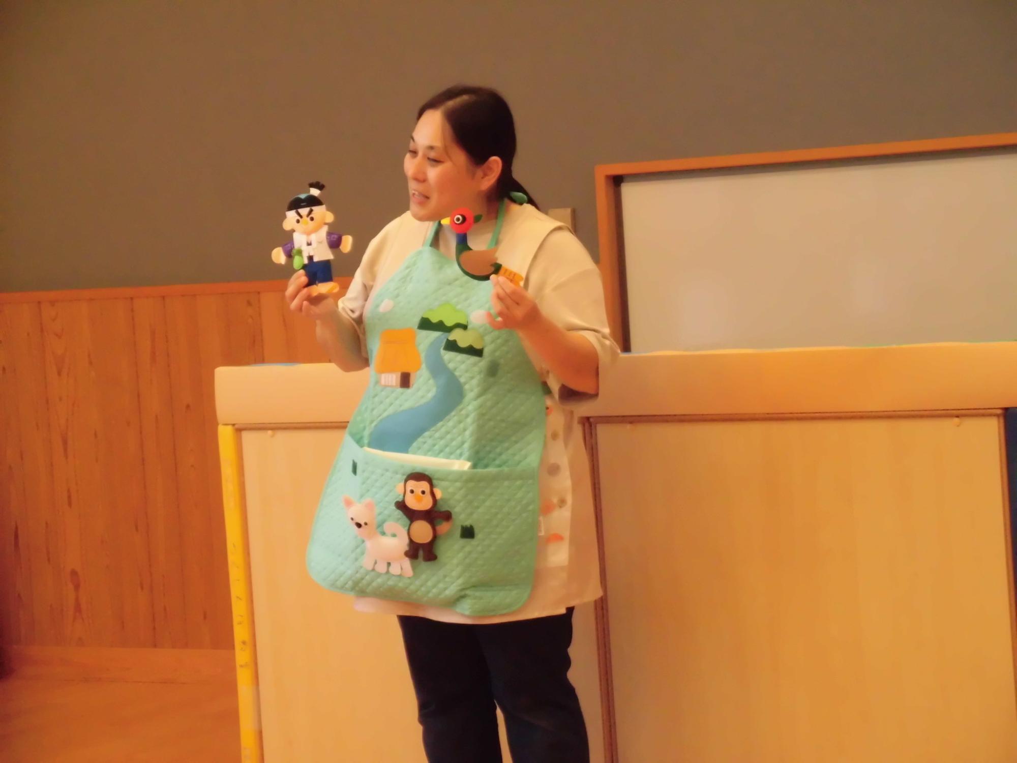 お楽しみ会桃太郎