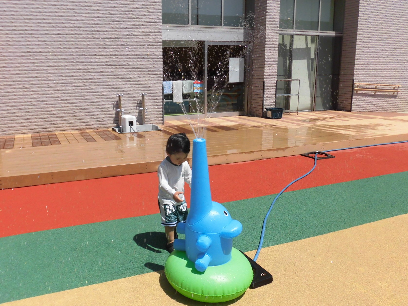 プールあそび