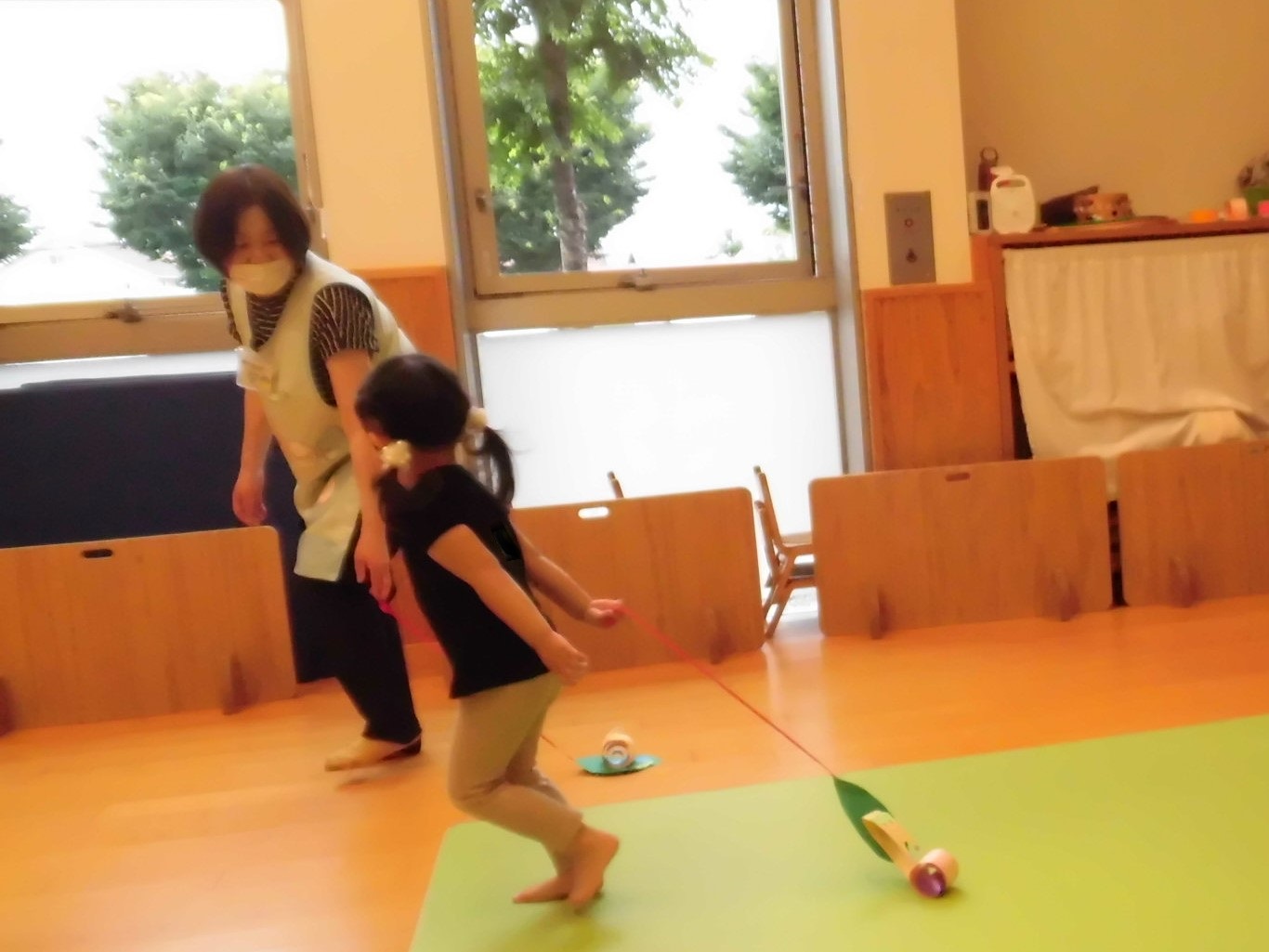 作って遊ぼう（おさんぽかたつむり）