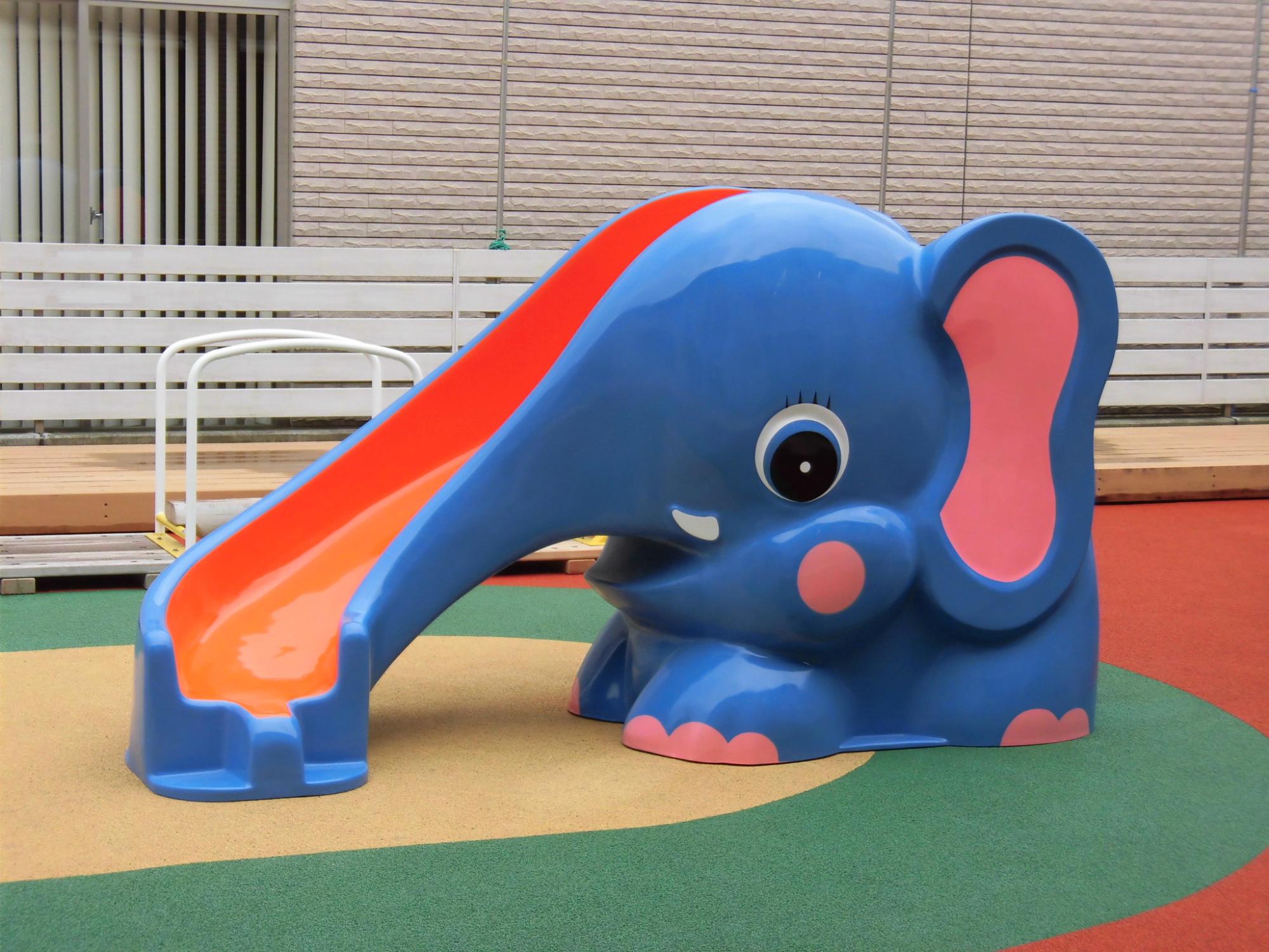 ぞうさんすべり台