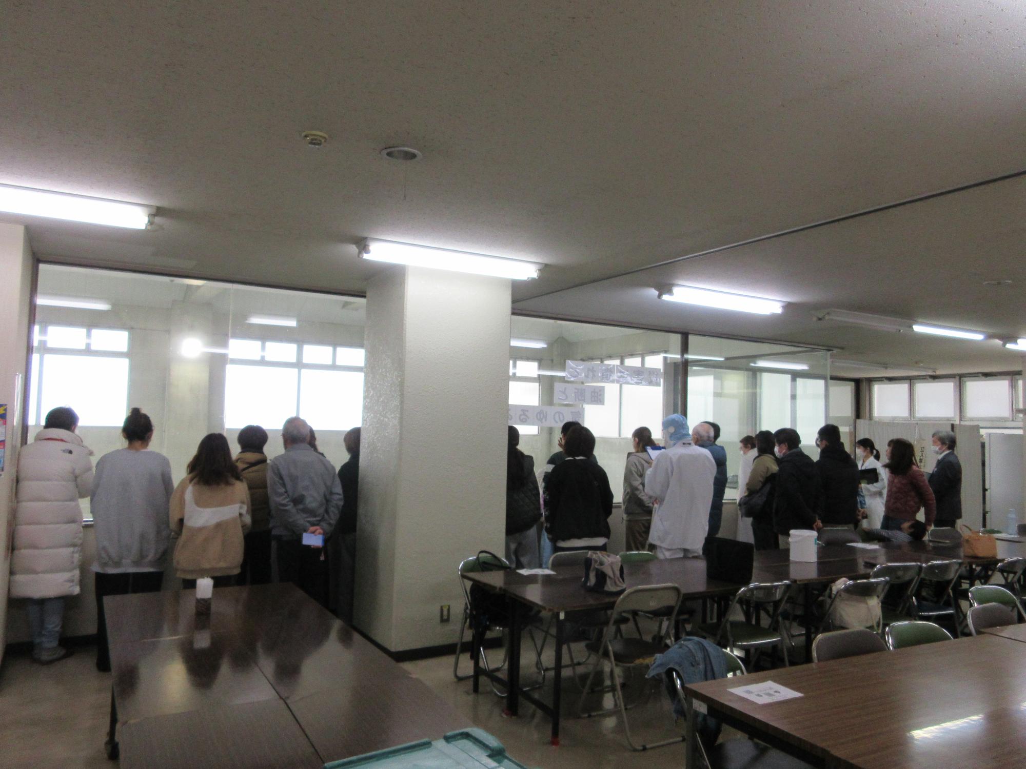 栄養士から献立についての説明