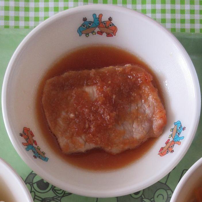 豚肉のオニオンソースかけ