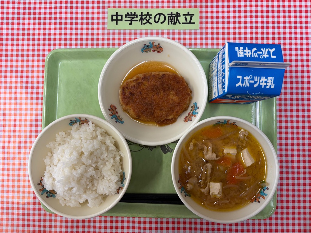 5月8日の給食の写真