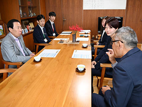宮内会長、栃谷選手、田中選手による報告