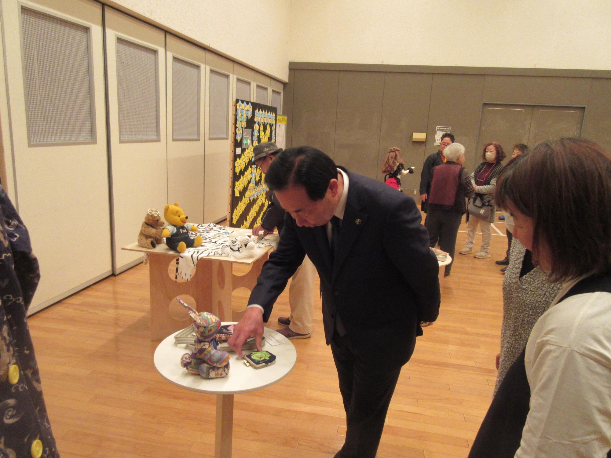 障がい者創作活動合同作品展2