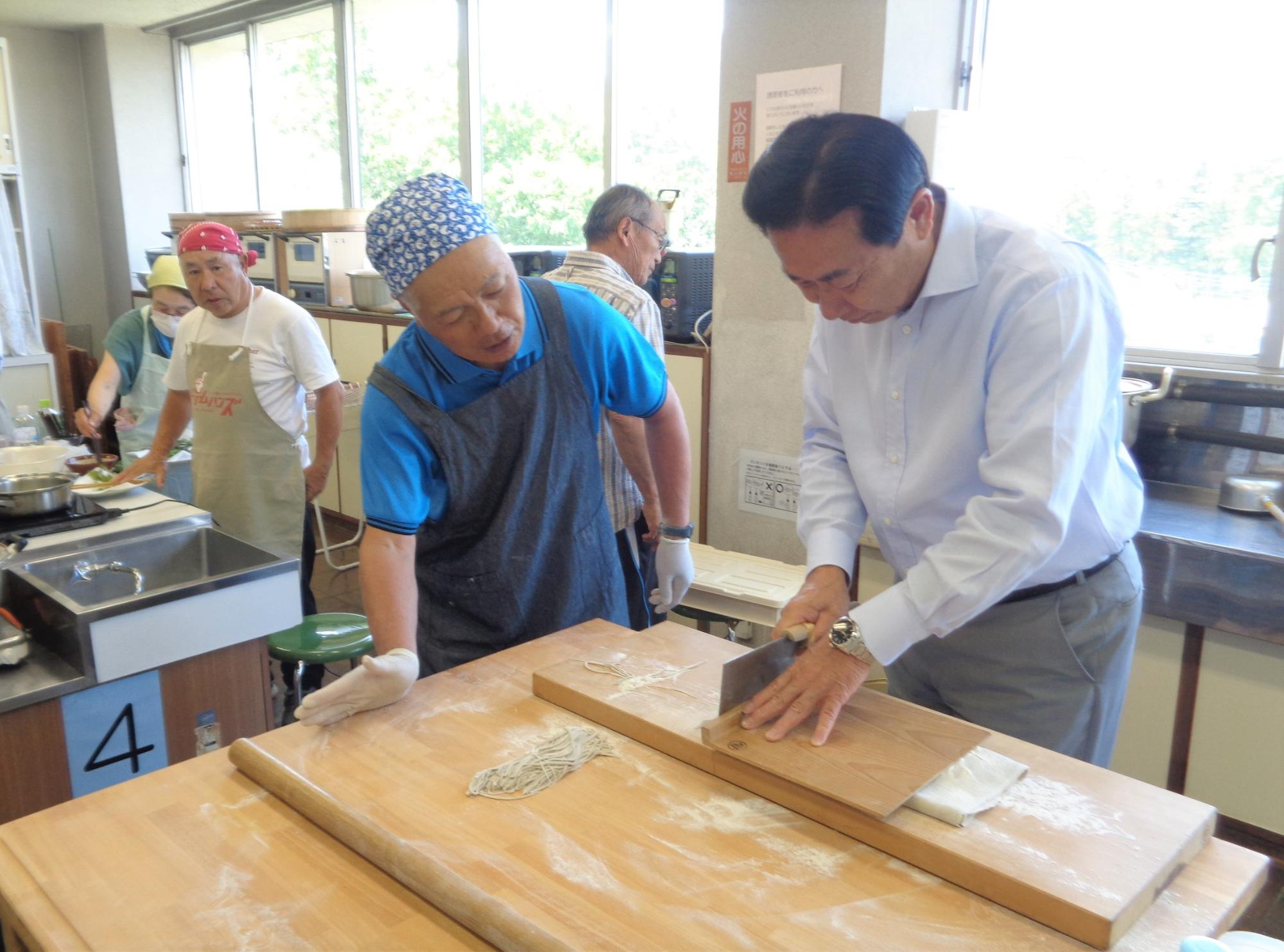 巾着田サポーターズクラブ蕎麦打ち試食会