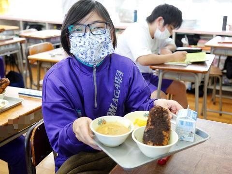 市制施行30周年記念「思い出の給食を食べよう」