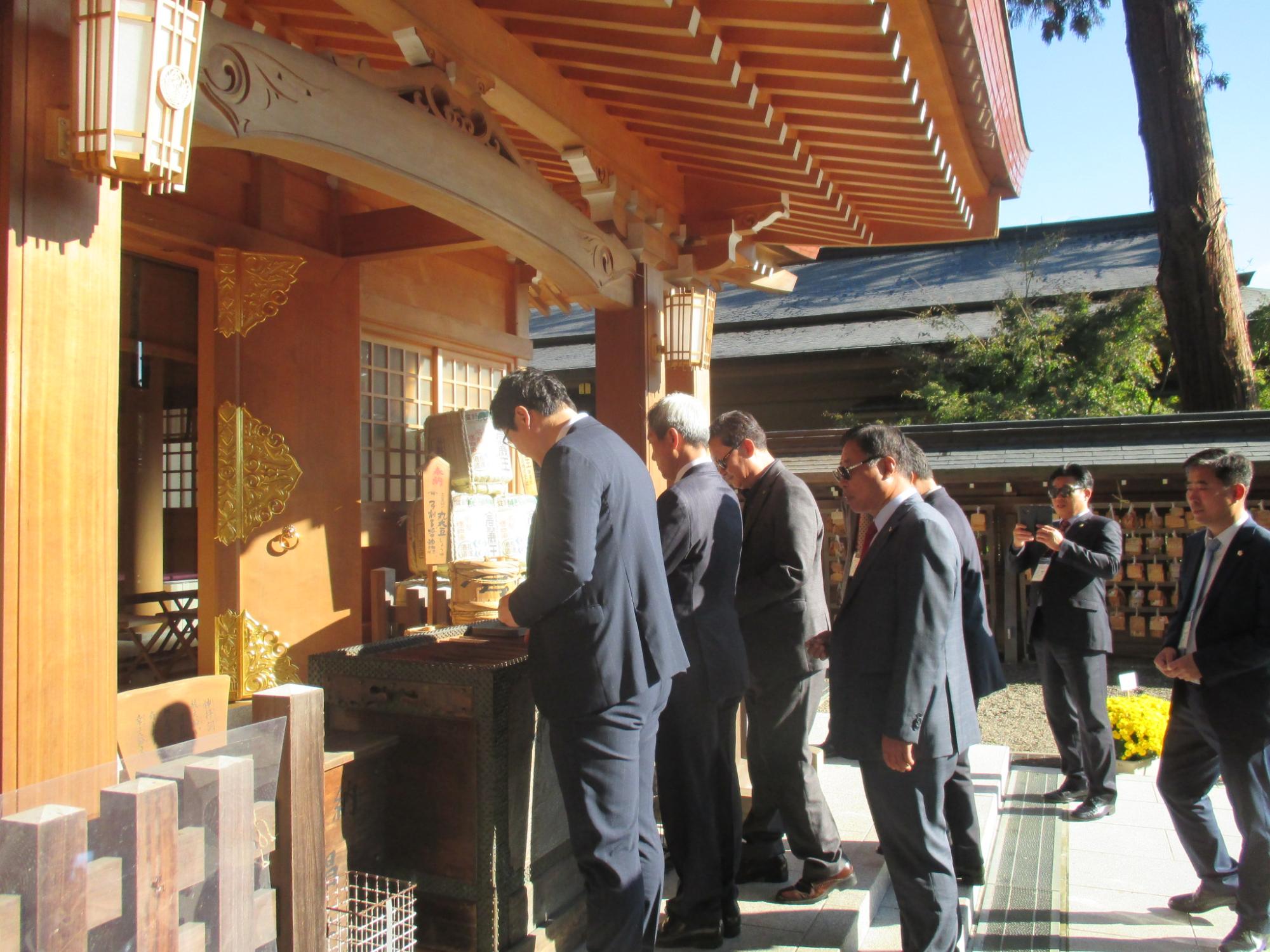 高麗神社写真2