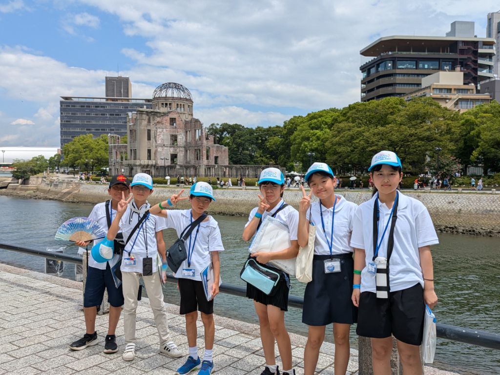 原爆ドームにて